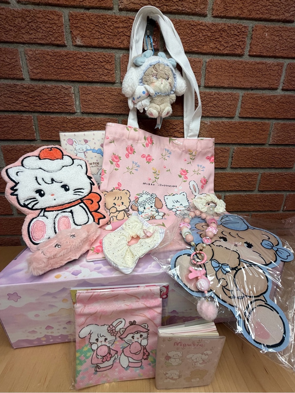 Mikko illustrations- Sanrio- 12 Item curated bundle